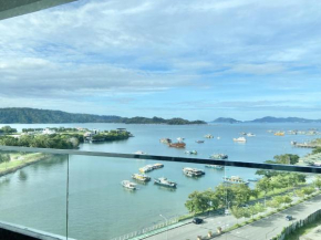 NEW Imago Seaview Waterfront 4 Bedrooms Deluxe Suite